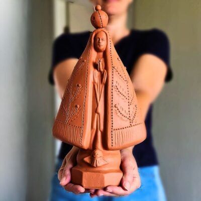 Nossa Senhora Aparecida – Tamanho M – Modelo AM2