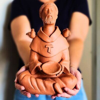 São Francisco – Modelo Meditando – Tamanho G