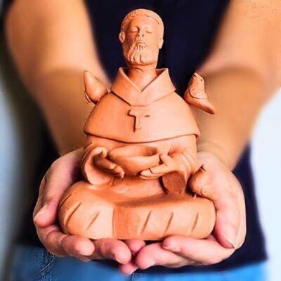 São Francisco – Modelo Meditando – Tamanho P