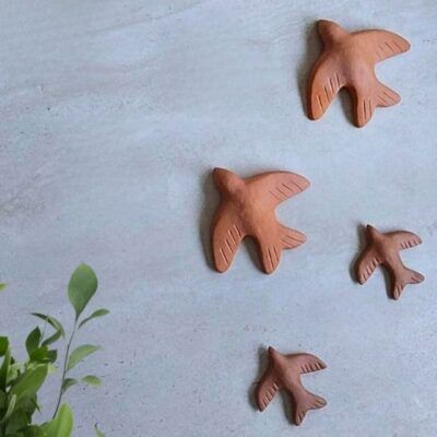 Composição de 4 Andorinhas de Cerâmica – Cor Natural