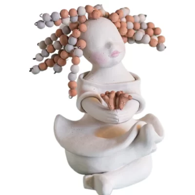 Boneca Encaracolada de Cerâmica – Modelo 2